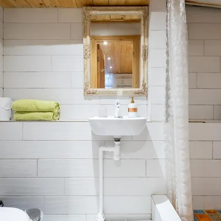 Apartment Statement Basement *