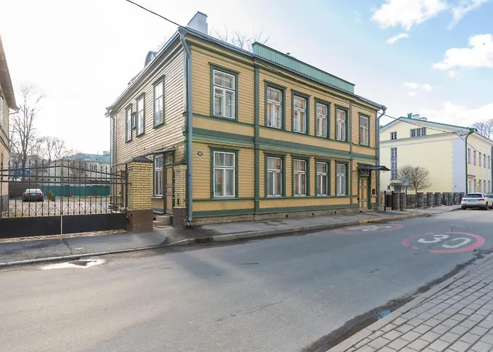 Statement Basement Apartamento